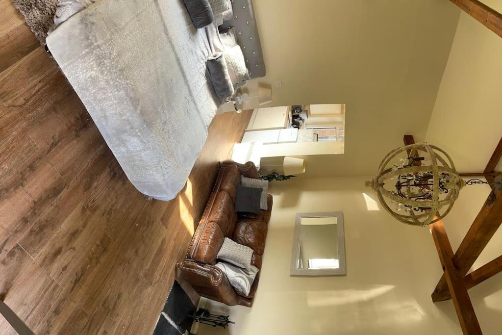 Вилла Beautiful Cotswold Couples Retreat Буртон-он-те-Уотер Экстерьер фото